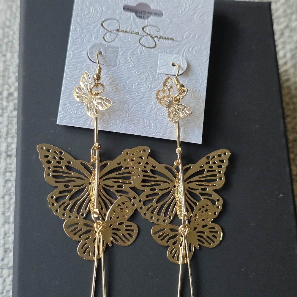 Jessica Simpson Elegant Gold Tone Butterfly Dangle Earrings - Picture 13 of 13